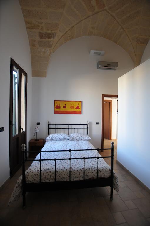 Appartamenti "Il Delfino" Lecce Habitación foto